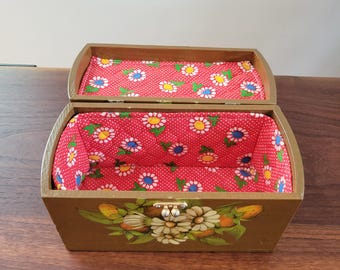 Vintage Floral Strawberry Wood Hand painted Top Handle Bag Floral Cottagecore Grannycore Fabric Lined