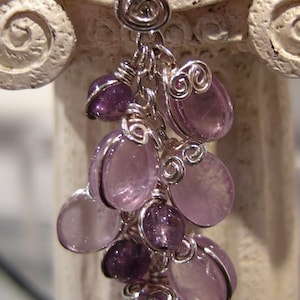 Ametista roxa ... Pingente de prata com design de cluster