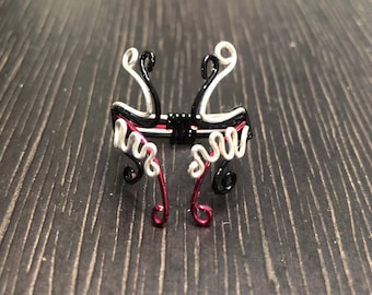 Venomous Alien Inspired Adjustable Wire Ring