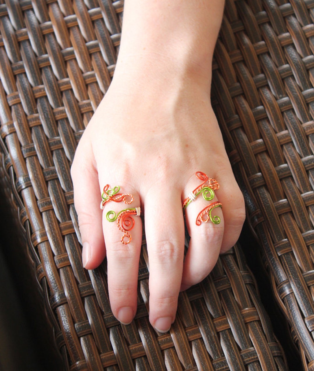 REQUEST A Character-custom Colors Twist and Spiral Adjustable Wire Ring ...