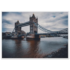 Póster con marco de madera, papel mate, fotografía cinematográfica del Tower Bridge de Londres, calidad de museo, 71 x 101 cm