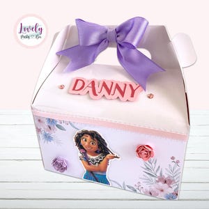 Personalized Encanto Party Favor Box: 3D Decoration