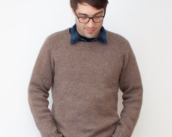 KNITTING PATTERN — Top down worsted sweater / Men's Classic Raglan Pullover — PDF