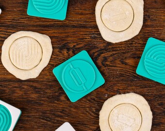 3D Printed Cookie Stamp & Cutter – Holiday Baking, Fun Designs