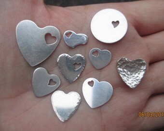 Sterling Silver Heart Stamping avec le cœur coupé (un cœur)Vous choisissez lequel