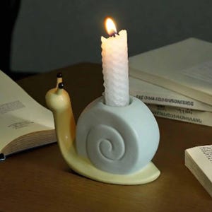 Cartoon Snail Candle Holder,Home Desktop Decorative, Birthday Gift,Ceramic Birthday Candle Holders,Animal Birthday Candle Holders