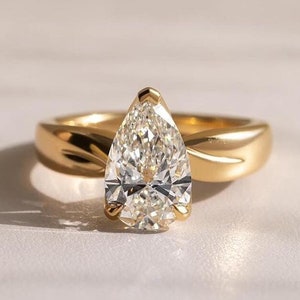 2 Carat Pear Cut Lab Grown Diamond Ring | F Color VVS Clarity IGI Certified | Pear Shaped Engagement Ring | 14K Gold Thin Dainty Ring