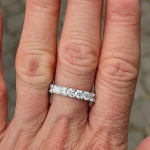 ラボグロウンダイヤモンド エタニティバンド、14Kホワイトゴールド マイクロパヴェリング