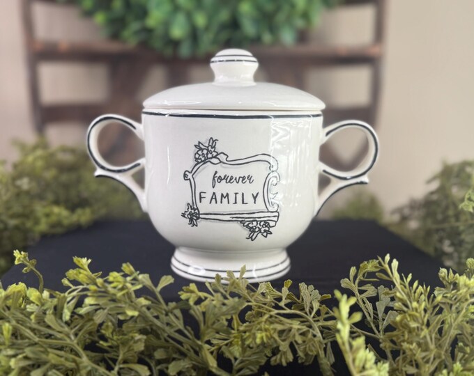 Forever Family Kate & Mandy sugar bowl with lid