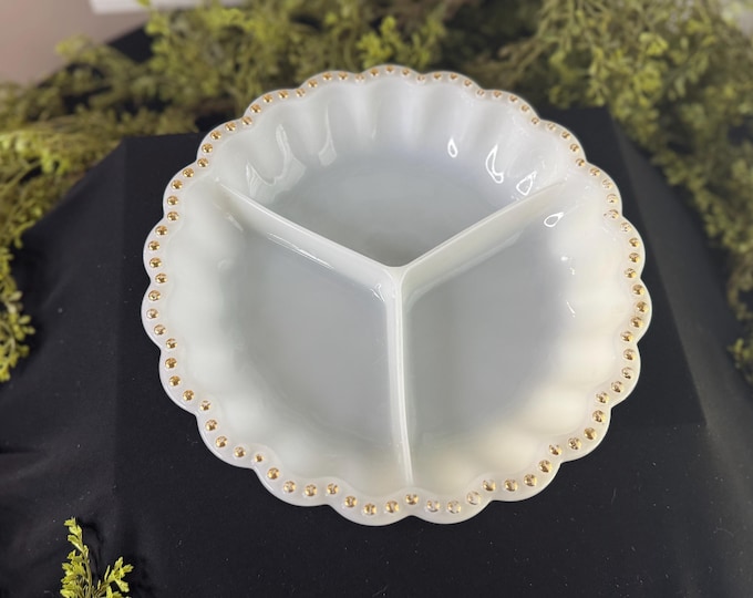 Vintage Anchor Hocking forming milk glass divided relish tray