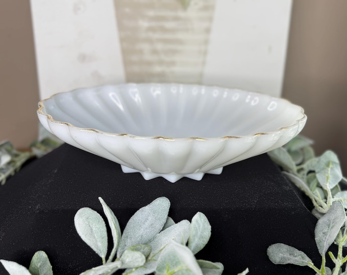 Vintage Anchor Hocking milk glass oval scalloped gold rim bowl
