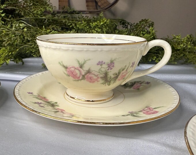 Homer Laughlin eggshell 6 inch saucers and teacups set of 4