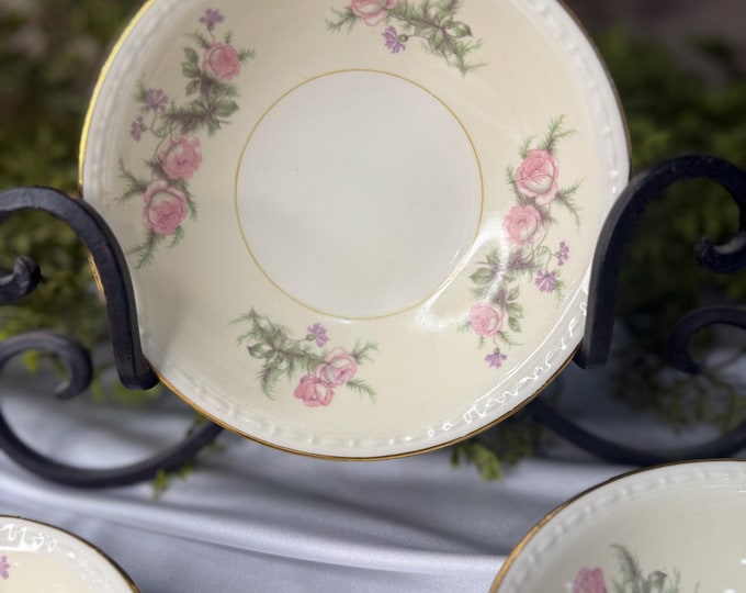 Homer Laughlin eggshell dessert/fruit bowls
