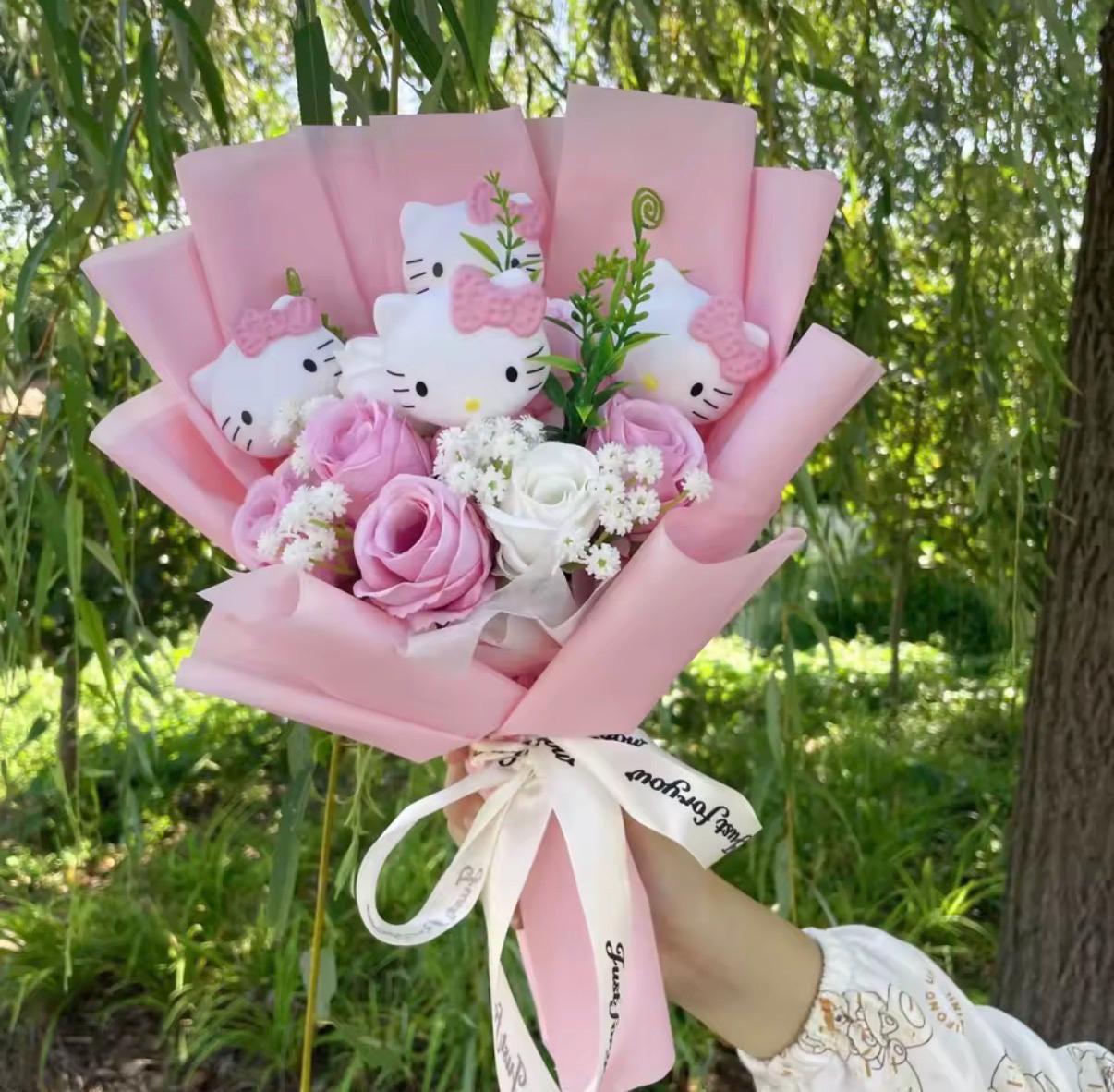 Jellycat Plüschtier Cream Bunny With Rose