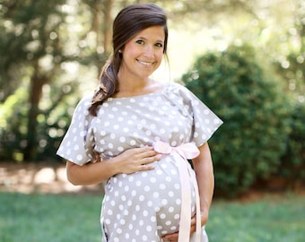 Maternity Hospital Delivery Gown - Snaps for Breastfeeding, Skin to Skin, and Epidural - Perfect Baby Shower Gift - Gray Polka Dot