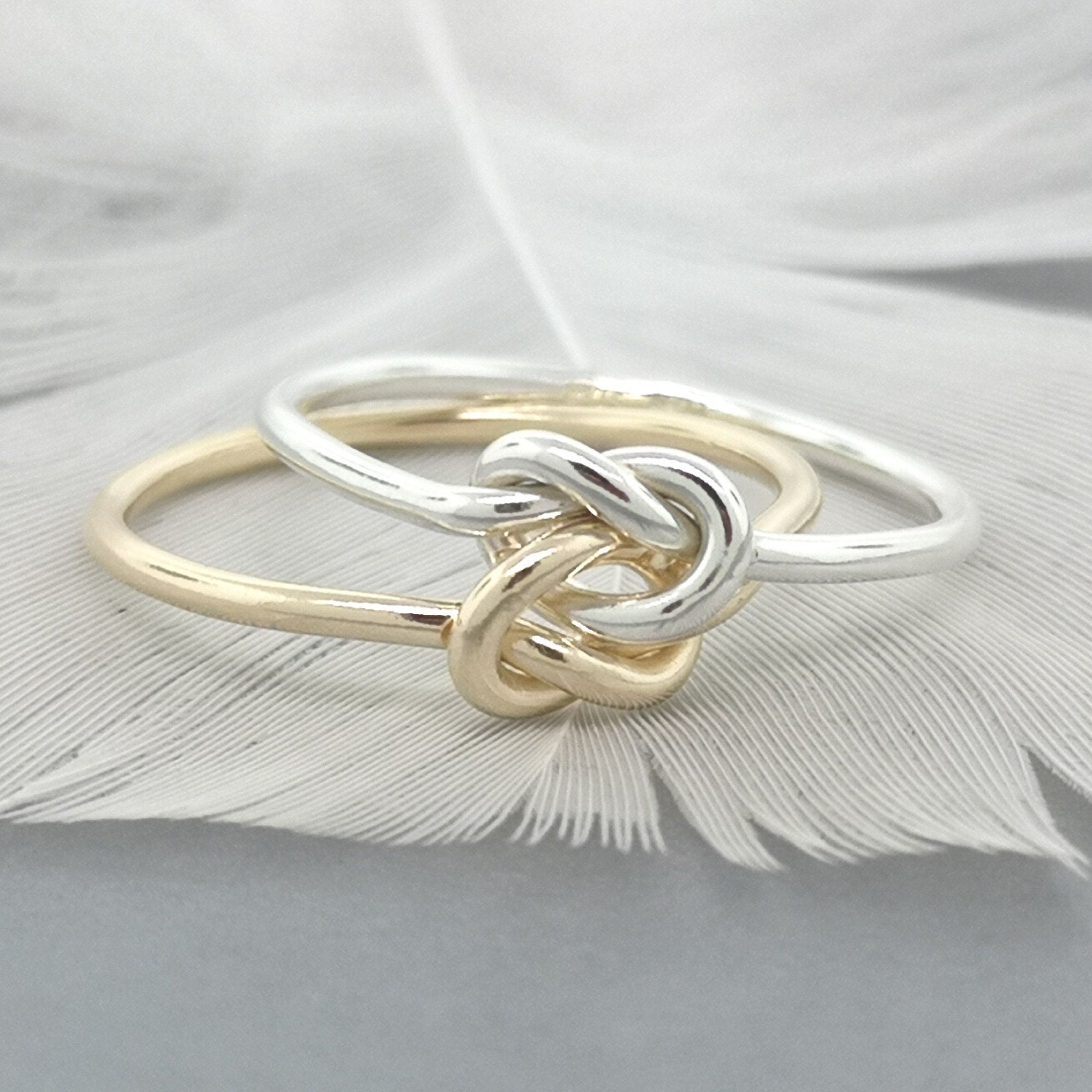 The Ancient and Mysterious Algerian Love Knot – SilverAndGold.com