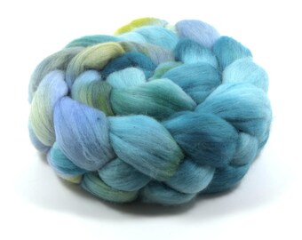 Hand Painted Superfine Merino Roving (4oz) | Combed Top for Spinning and Felting