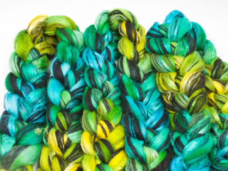 Combed Top Roving for Spinning and Felting 4oz Blueface Leicester BFL Wool Silk