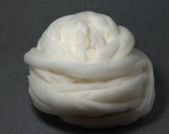Cormo Pencil Roving - Undyed (4oz) | Wool Top for Spinning