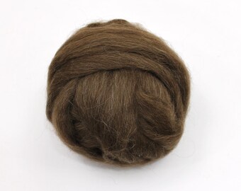 Icelandic Wool - Natural Brown  (4 oz)  | Combed Top / Roving for Spinning and Felting