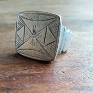 Traditional Chunky Incised Tuareg Tribal Silver Ring sz 7