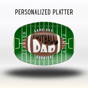 Plateau de collations football personnalisé : plateau de service personnalisé, centre de table unique le jour du match, décoration de table de hayon, planche de charcuterie
