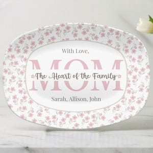 Personalized Mother's Day Platter Gift for Mom, Custom Name Server, Family Quote Heirloom Homeware, Mom and Grandma Keepsake
