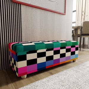 Gestoffeerde opbergpoef Rainbow Grid | Eclectische dekendoos voor slaapkamer | 1273