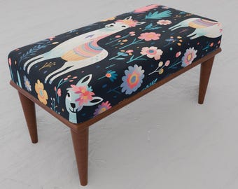Banco otomano de estilo clásico / Otomana con mesa de centro / Decoración de dormitorio estilo cottagecore
