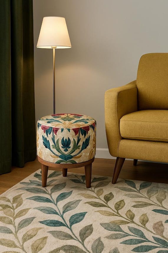 Round Ottoman Bench - Stylish Wood Frame with Printed Rug Seat