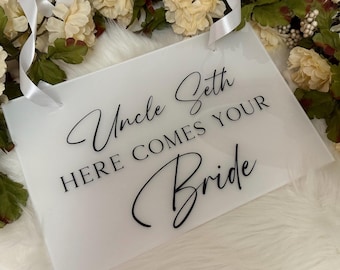 Here comes the bride sign, Ring bearer sign, Flower girl sign, Wedding sign, Aisle sign, modern wedding decor, acrylic wedding sign