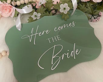 Here comes the bride sign, Ring bearer sign, Flower girl sign, Wedding sign, Aisle sign, modern wedding decor, acrylic wedding sign