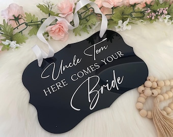 Here comes the bride sign, Ring bearer sign, Flower girl sign, Wedding sign, Aisle sign, modern wedding decor, acrylic wedding sign