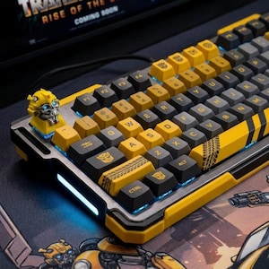 TransformersBumblebee Handmade Backlit Keycap,ESC kecap,High-Precision 3D Printed Resin,Cherry MX RGB Switch Mechanical Keycap,handmade gift