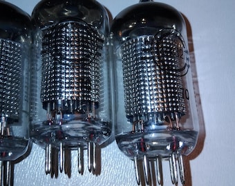 6J32P / 6Zh32P/ 6Ж32П = EF86 = 6267 USSR Audio pentode tube Svetlana NOS, 2 pcs.