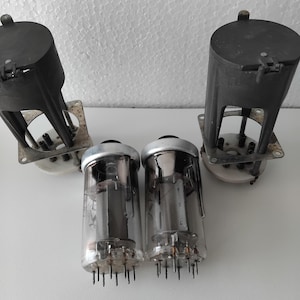 2 pcs tube GU-50/ГУ-50 new and 8-pin Sockets for  GU-50