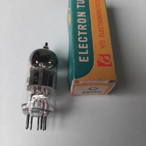 2 piezas 6N15P 6Н15П Tubo Doble Triodo 6J6 ECC91 Válvula de Tubo NOS, nuevo