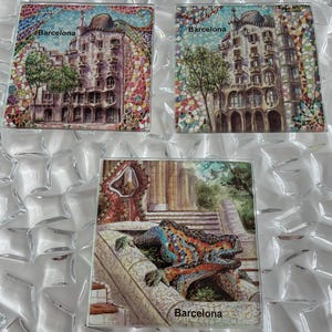 Vintage Barcelona Wahrzeichen Glasuntersetzer - 3-teiliges Velasco Spanien Souvenir, Gaudí Architektur Dekor, Reisegeschenk