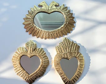 3 Moroccan mirrors, gilded and hand-hammered brass – handcrafted wall decoration