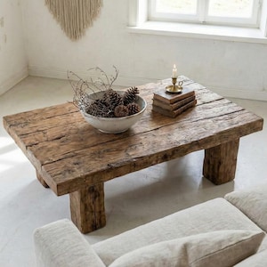 Rustikaler Couchtisch, wiederverwendete Massivholz-Bauernhaus-Wohnzimmermöbel