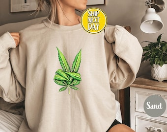 Peace Leaf Sweatshirt – Nature Plant Hoodie – Green Leaf Streetwear – Relax Vibe Pullover – Botanical Graphic Hoodie-BC507