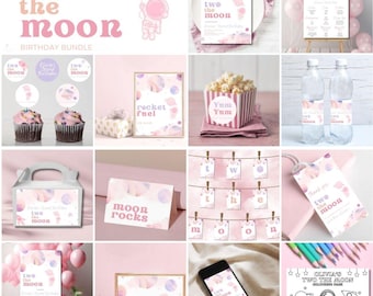 Puede incluir: Una colección de suministros para fiestas de cumpleaños con el tema "Two the Moon" en rosa y morado. Incluye invitaciones, adornos para cupcakes, etiquetas para botellas de agua, una caja de palomitas de maíz y una página para colorear. El tema presenta planetas y un astronauta.