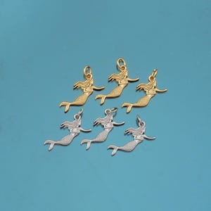 18K Gold Filled Mermaid Pendant,Dainty Mermaid Charm Bracelet Necklace for DIY Jewelry Making Supply