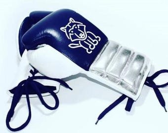 Guantes de boxeo personalizados de cuero sintético hechos a mano, estilo Capitán América, estilo personalizado, logotipo personalizado