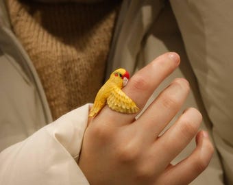 Papagei Ring: Handgemachte Vogel Gedenkschmuck aus Polymer Clay