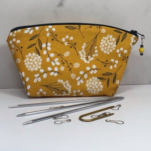 Gold Floral Knitting and Crocheting Notions Bag and Stitch Marker