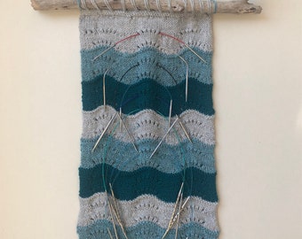 Catch of the Day Boho Knitting Needle Holder Pattern: Macrame Inspired Wall Hanging (PDF Pattern)