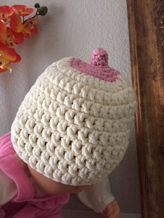 breastfeeding hat for baby