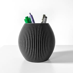 Modern 3D Printed Pen Holder: Eco-Friendly Desk Organizer