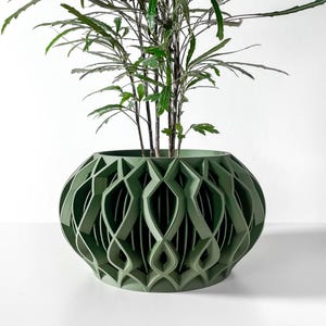 Sleek Planter Pot for Small & Medium Plants, Lover Gift, Indoor gardening pot | The Octa Planter with Drainage Tray 3d Printed Planter